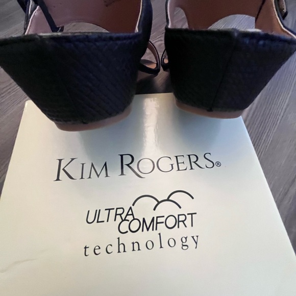 Kim Rogers Black Textured Wedge Sandals NIB - Picture 4 of 6